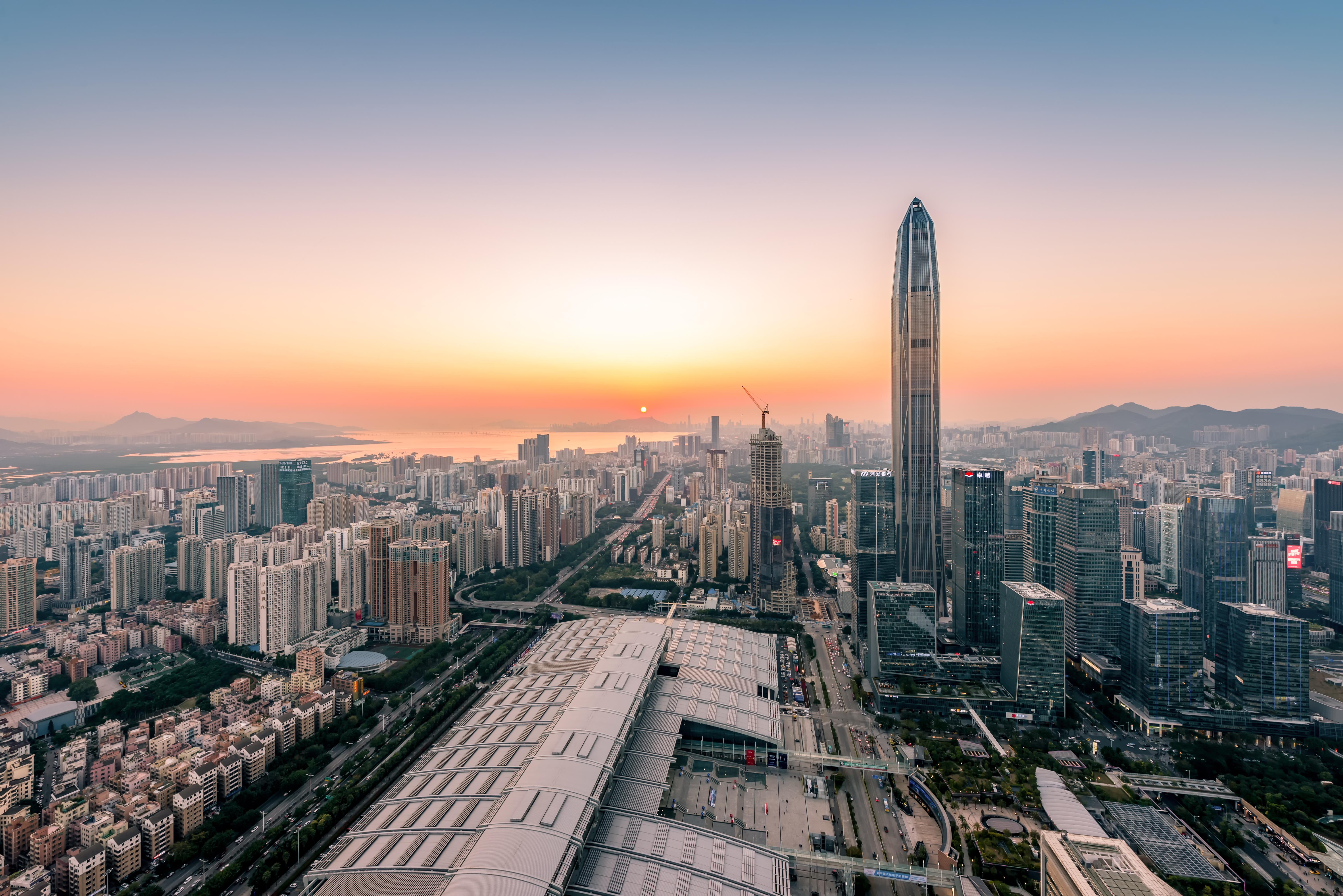 深圳商报 | BOB半岛·(中国)体育官方董事长兼CEO陈宁： 推动深港创新企业合作